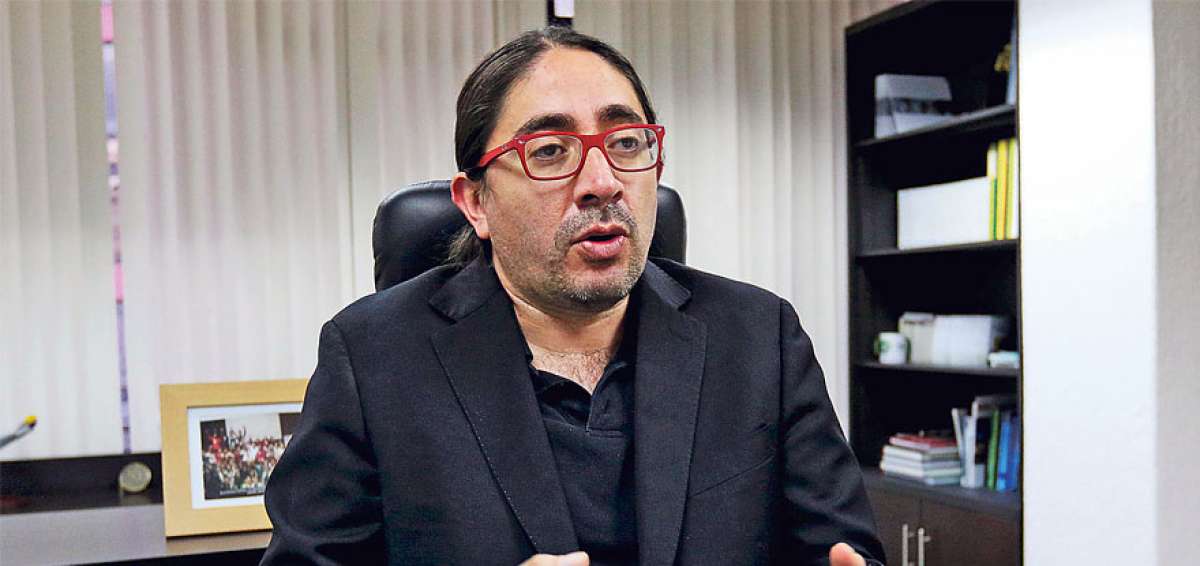 Ren&eacute; Alberto Ram&iacute;rez Gallegos, exsecretario de la Senescyt durante el gobierno corre&iacute;sta, cre&oacute; Observasur asegur&aacute;ndose una remuneraci&oacute;n.