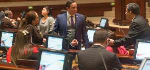 En las tres sesiones en que se llev&oacute; a cabo el primer debate intervinieron 71 legisladores.
