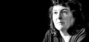Carol Ann Duffy ha ganado el National Poetry Competition, el Somerset Maugham, as&iacute; como el T. S. Eliot Prize.