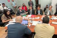 El contralor, Mauricio Torres, compareció en la Comisión de Fiscalización de la Asamblea. 