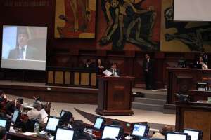 Wilmer Santacruz, representante de la Red de Maestros, denunciaron irregularidades en el manejo del Fondo de Cesant&iacute;a del Magisterio. Foto: Tomada del Flickr de la Asamblea Nacional