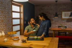 Campa&ntilde;a de lavavajillas resalta los momentos alrededor de la mesa