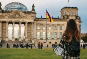J&oacute;venes ecuatorianos podr&aacute;n acceder a formaci&oacute;n dual en Alemania