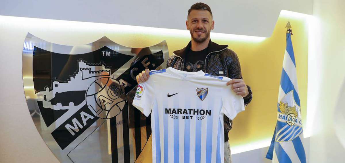 Demichelis anuncia entre l&aacute;grimas de emoci&oacute;n su retirada