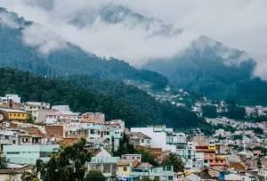Inamhi prev&eacute; altas temperaturas y radiaci&oacute;n extrema en el feriado de Semana Santa.