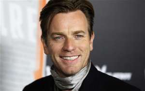 Ewan McGregor se une al elenco de La bella y la bestia 