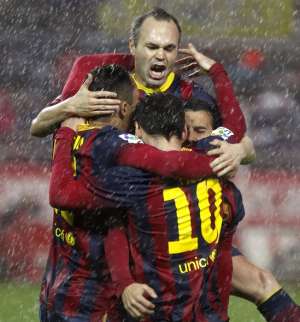 Un aplastante Bar&ccedil;a gole&oacute; 6-0 al Rayo Vallecano