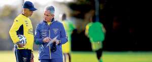 El t&eacute;cnico Rueda pondr&aacute; ante Honduras a los mismos jugadores del primer partido en el Mundial. Foto: EFE.
