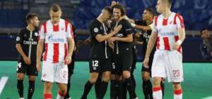 UEFA multa a PSG y abre investigaci&oacute;n por incidente de aficionados