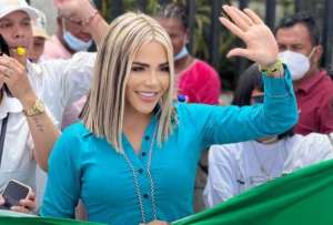 Mar&iacute;a Fernanda Vargas renuncia al movimiento Revoluci&oacute;n Ciudadana.