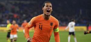 Holanda empata en Alemania y avanza a la fase final