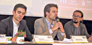El ministro de Cultura y Patrimonio, Guillaume Long, anunci&oacute; la conformaci&oacute;n de la C&aacute;mara de Dise&ntilde;o. Foto: Ministerio de Cultura