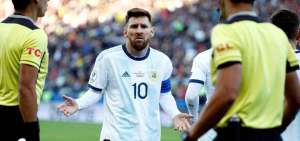 Conmebol sanciona a Messi por tildarlos de corruptos