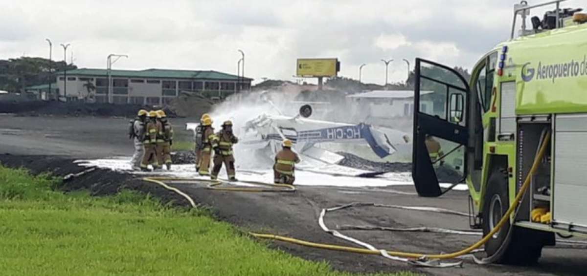 Aeronave se accidenta en pista del aeropuerto de Guayaquil