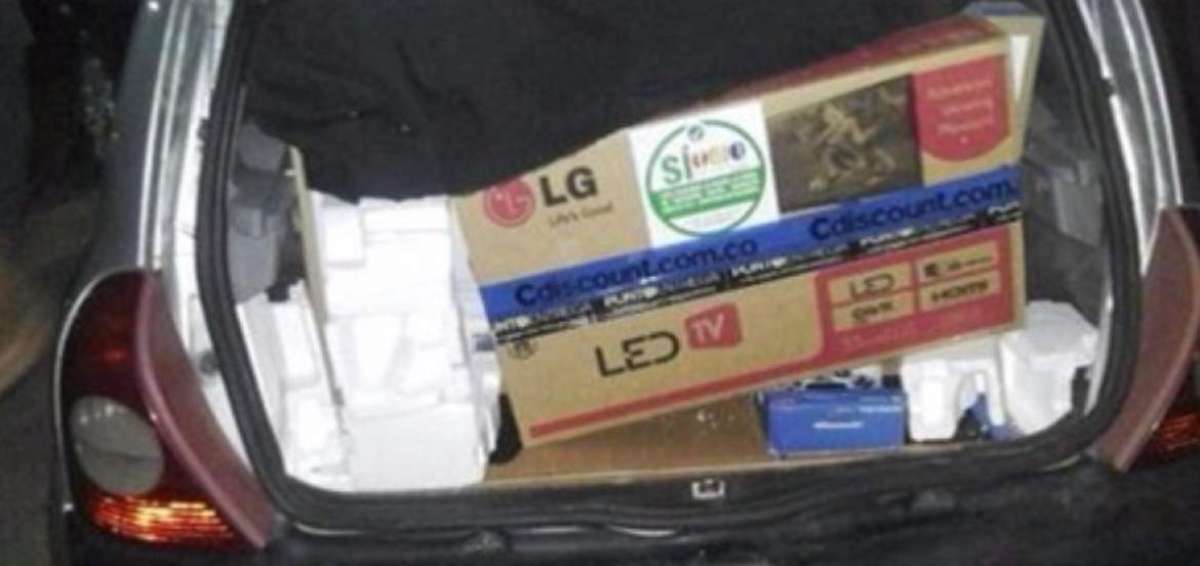 Polic&iacute;a y Senae aprehenden m&aacute;s de $ 48 mil en mercader&iacute;a