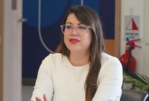 Andrea Arrobo renunció al Ministerio de Energía y Minas el 16 de abril de 2024. 