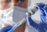 Pfizer recomendó una vacuna extra contra las subvariantes de ómicron