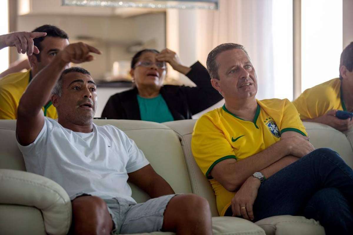 Rom&aacute;rio (i.) fue muy cr&iacute;tico con la CBF en su p&aacute;gina oficial de Facebook. Foto: Tomada de la p&aacute;gina oficial de Facebook de Rom&aacute;rio