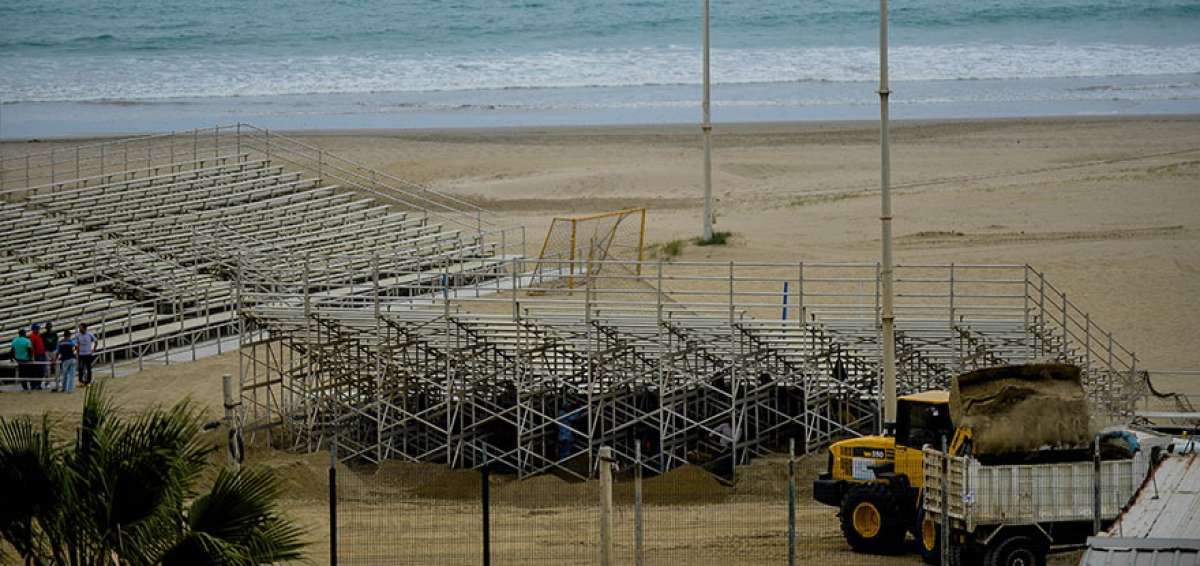 El estadio de arena, al que se hicieron adecuaciones, est&aacute; ubicado en el balneario El Murci&eacute;lago. En este entablado se inauguraron los Juegos de Playa.