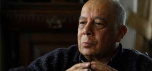 El poeta ecuatoriano Humberto Vinueza falleci&oacute; en Quito