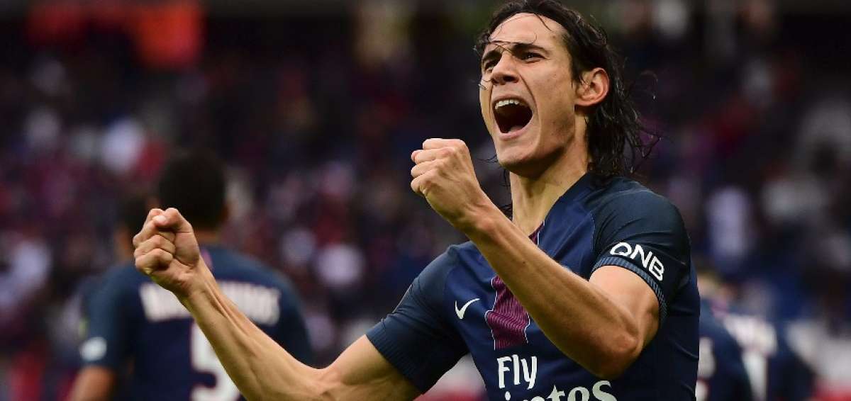 Un nuevo 'doblete' de Cavani permite a Par&iacute;s SG ganar a Burdeos
