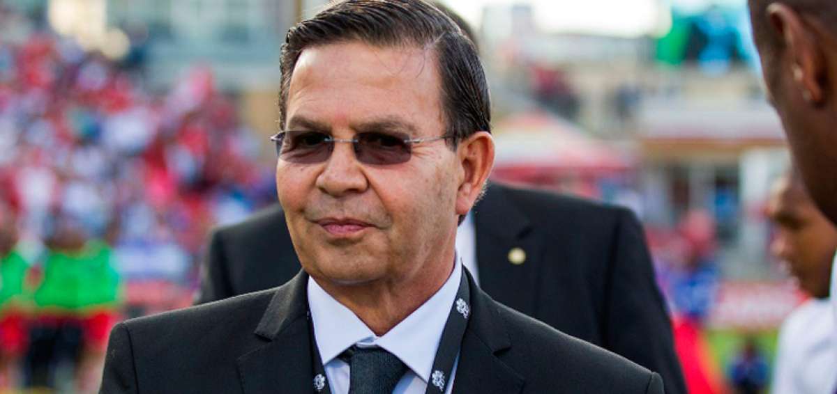 FIFA pide suspensi&oacute;n de por vida para Callejas