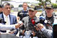 Fausto Salinas, durante su intervención ante la prensa