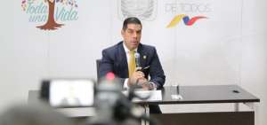El ministro de Trabajo, Ra&uacute;l Ledesma, en declaraciones a la prensa, dijo este mi&eacute;rcoles 2 de enero que el SRI debe iniciar de inmediato los procesos administrativos de destituci&oacute;n.