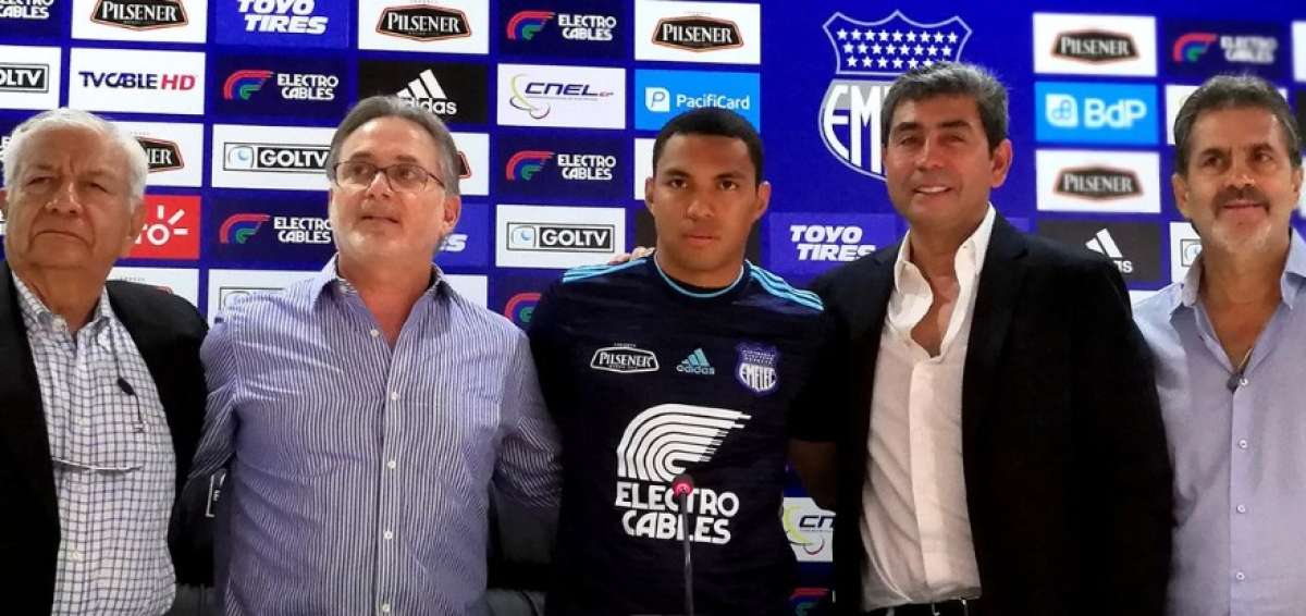 Jefferson Montero ya se puso la camiseta de Emelec en el Capwell