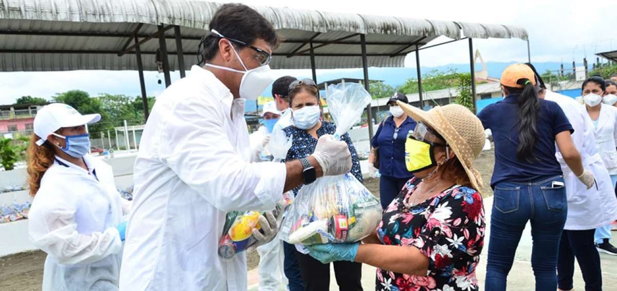 1.200 kits alimenticios son entregados a familias de El Triunfo y El Piedrero