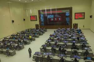 Durante el feriado, en los centros de atenci&oacute;n del 911 operar&aacute;n 1.200 personas del Sistema Integrado, adem&aacute;s de otros 1.400 agentes de varias instituciones. Foto: Fernando Sandoval / El Tel&eacute;grafo