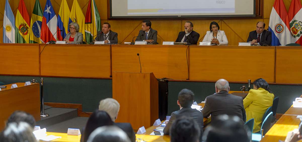 El viernes 22 de febrero en Quito se efectu&oacute; un seminario donde representantes de Tribunales de 11 pa&iacute;ses explicaron funcionamiento 