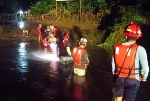 Las fuertes lluvias dejaron inundaciones en Chone