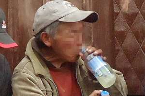 La Intendencia de Chimborazo retoma control de la venta de licor artesanal
