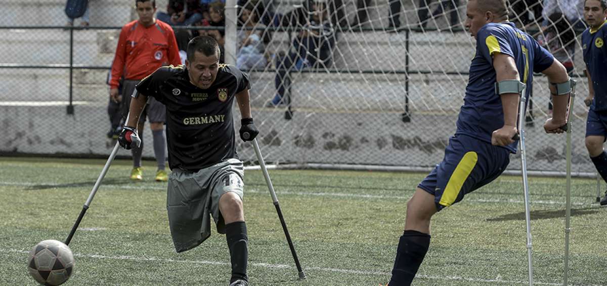 Los representativos de Adffae (izq.) y Letort se enfrentaron en la primera ronda y tambi&eacute;n en semifinales. 