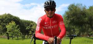 El ciclista tricolor Byron Guam&aacute; firm&oacute; este a&ntilde;o por el Team Best PC.    