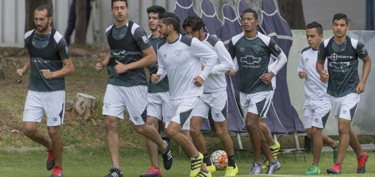 Los jugadores de Liga de Quito durante un entrenamiento del equipo en el complejo de Pomasqui. 