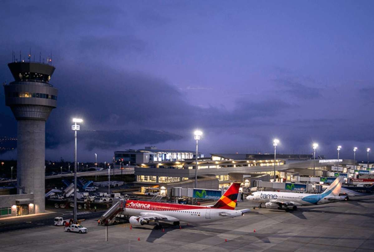 Aeropuerto de Quito cierra por mantenimiento programado