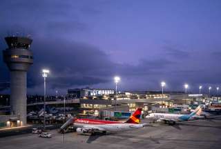 Aeropuerto de Quito cierra por mantenimiento programado