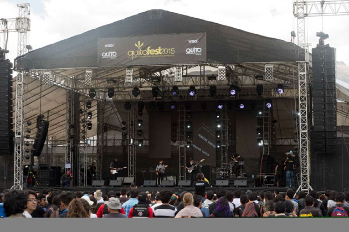 El parque Itchimb&iacute;a, en Quito, fue ayer el escenario del XIII Festival Internacional de M&uacute;sica Independiente. Foto: John Guevara / El Tel&eacute;grafo