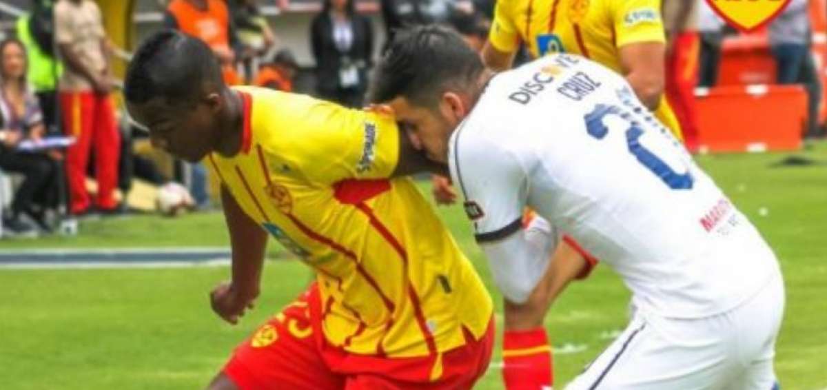 Cl&aacute;sico quite&ntilde;o define rival de Barcelona en Copa Alberto Spencer