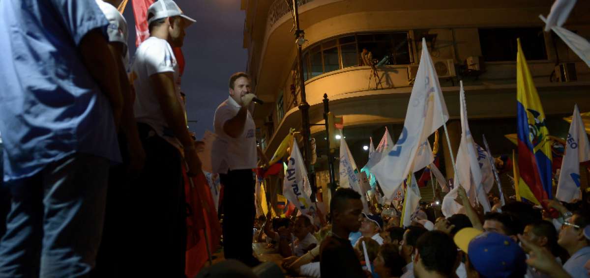 Nuevo plant&oacute;n y marcha de simpatizantes de CREO en Guayaquil para exigir recontar los votos