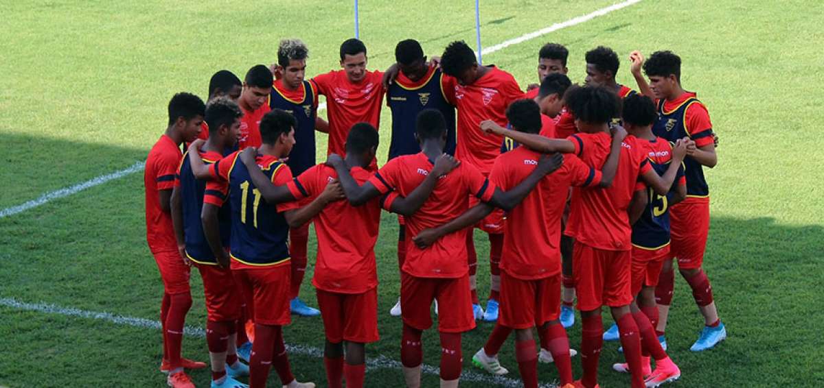 La selecci&oacute;n ecuatoriana complet&oacute; dos semanas de pr&aacute;cticas en Goiania.