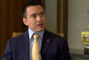 Daniel Noboa planteó soluciones energéticas y de seguridad