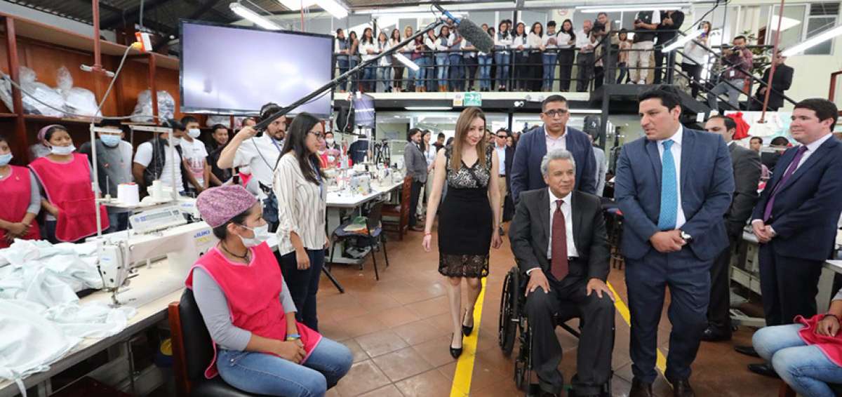 La f&aacute;brica textil La Esperanza recibi&oacute; al presidente Len&iacute;n Moreno, quien destac&oacute; la importancia del emprendimiento para el desarrollo del pa&iacute;s.