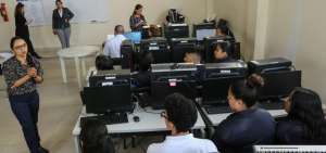 2.252 maestros dan clases demostrativas para entrar al magisterio