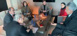 Ayer, domingo, el presidente Moreno se reuni&oacute; en Barcelona con Jos&eacute; Luis Penelas y Fernando Velasco, de El Toril. Cortes&iacute;a Presidencia de la Rep&uacute;blica