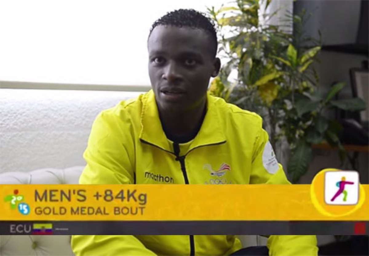 Entrevista a Franklin Mina, Campe&oacute;n panamericano karate Toronto 2015