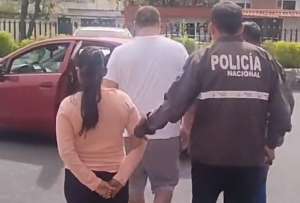 Policía emprendió operativos para garantizar la seguridad de la ciudadanía; dos personas fueron capturadas por el delito de &#039;vacunas&#039;. 