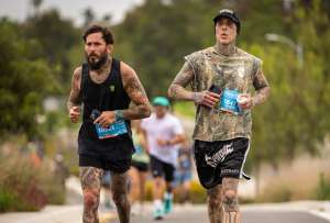 El peleador Marlon Vera ha participado en estas carreras. 